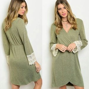 ILLA ILLA Olive V-Neck Long Sleeve Dress NWT S